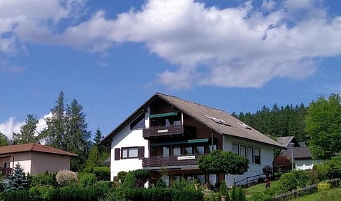 "Haus-Schluchseeblick" mit 3 schlüsselfertigen Premium-Wohnungen für Ferien- oder Festvermietung
