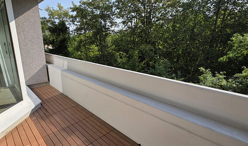 Schöner Wohnen, provisionsfreie/möblierte 1,5 Z-Whg.,2.OG, Lift, TG, 10 Min. U3, 5 % Rendite möglich