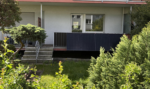 Bezugsfreihe 2-Zimmer Eigentumswohnung mit Garten