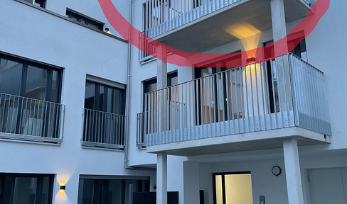 New apartments for sale in a quiet, central location on Goethestraße. Includes kitchen and internet access.