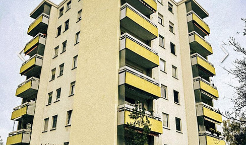 3-room apartment in Gonsenheim, no commission, up to 6.2% yield.