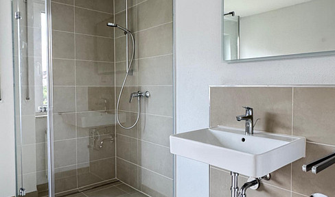 First occupancy after complete renovation – Modern 3-room apartment in Friedrichshafen.