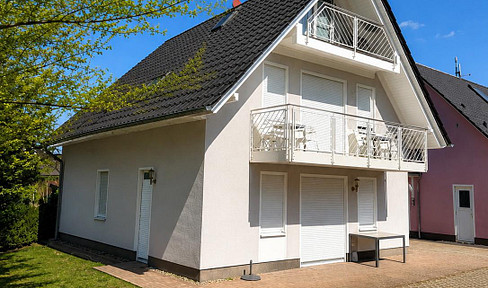 Ferienhaus an der Müritz | laufende Vermietung | ca. 28.000 € Jahresumsatz | provisionsfrei