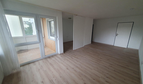 Erstbezug nach Renovierung einer schicken 1,5 Zimmer-Wohnung