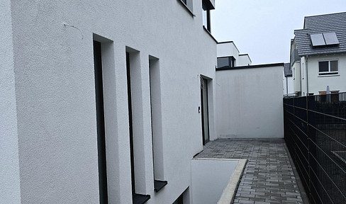 2Zimmer Einbauküche Neubau Stellplatz
