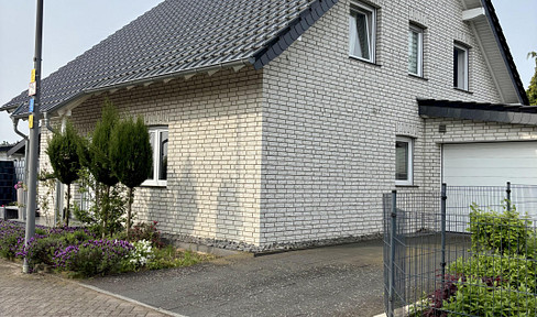 !!PROVISIONSFREI!! 6 Zimmer-Einfamilienhaus mit ausgebautem UG, inkl. Fitness- und Sauna Bereich