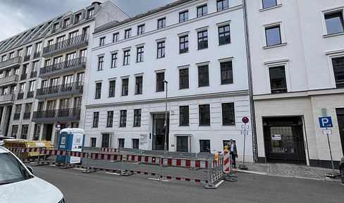 Office space in an absolutely prime location – Berlin-Mitte.