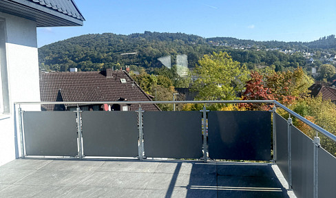 Energetisch sanierte 106 qm 4 ZKB Wohnung direkt Herborn Zentrum zu vermieten !