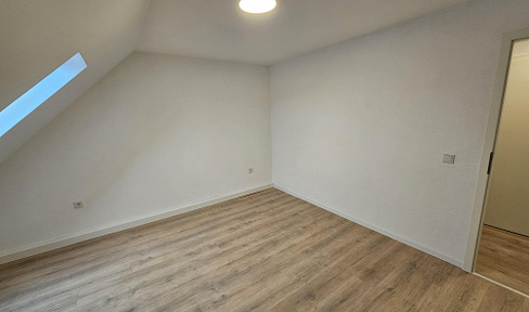 3 Zimmer Dachgeschoss Wohnung