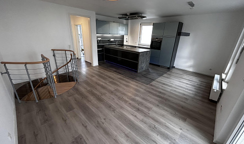 3-Z. Maisonette-Whg, 85m², Griesheim, für Paare/Singles