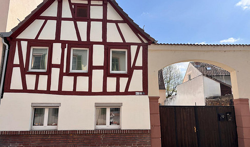 Einfamilienhaus mit 5 Zimmern in Flörsheim am Main