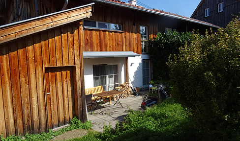 Living in the DENK-MAL.