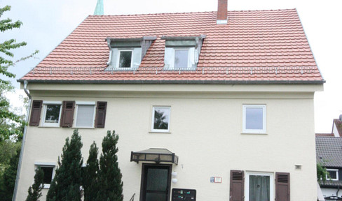 Beautiful 1-bedroom apartment, offering excellent return on investment (approximately 8.5%) or ideal for personal use.