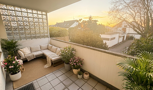 Neu renovierte, helle 3-Zimmer Wohnung mit Balkon
