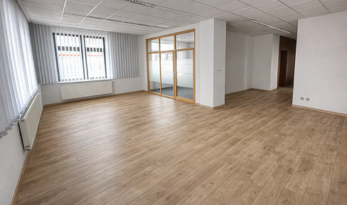 *NEU* Büro-/Praxisfläche - Therapiezentrum, Sänitär, Kanzlei, Praxis individuell