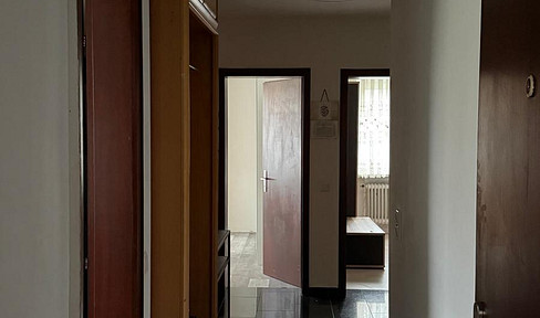 Frisch sanierte 3-Zimmer-Wohnung mit Einbauküche in gepflegter Wohnanlage in Wittorf