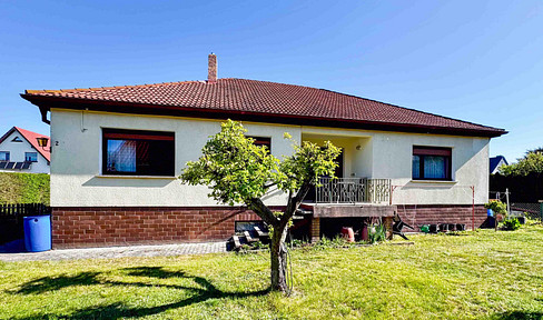 Provisionsfrei - Barrierefreier Winkelbungalow, 6 Zimmer - 150 m2