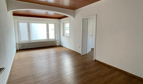 Zwei zusammenhängende Zimmer (34 m²) in ruhiger WG — Freiraum für Pärchen oder Berufstätige