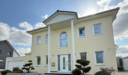 Stylish city villa with classic elegance.