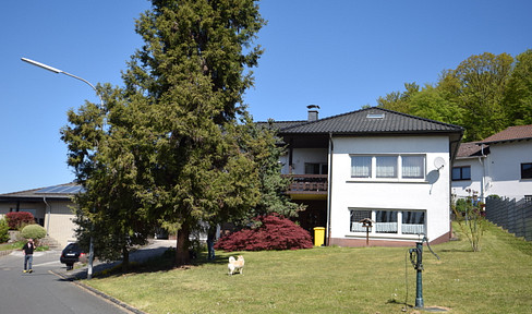Detached house, without any obligation to renovate.