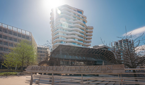 Designwohnung im Marco Polo Tower – mit Blick auf das Wendebecken des Hafens