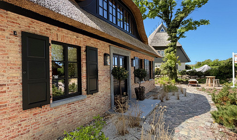 TRAUMHAUS in erster Reihe von Ahrenshoop -  Kaufpreis VB