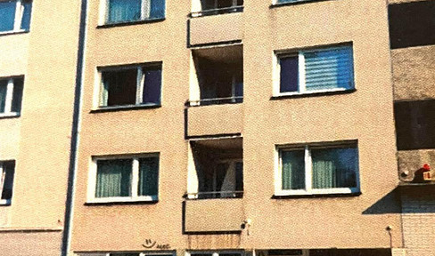 Viel Platz auf 142m² 5-Zimmer-Wohnung mit Terrasse & Balkon in Wuppertal WG-geeignet