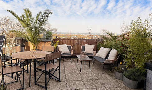 Traumhafte Maisonette-Penthouse-Wohnung mit 2 großen Dachterrassen und Blick über die Stadt