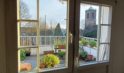 Helle 4,5-Zimmer-Maisonette-Wohnung mit Dachterrasse. Zentrale und ruhige Lage in Altenessen Süd