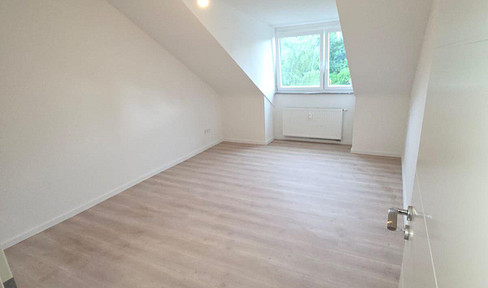 Beautiful attic apartment for rent in a quiet location in Friemersheim.