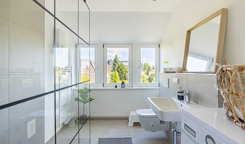 Erstbezug nach Modernisierung! Drei-Zimmer-Wohnung mit Balkon nahe dem Mühlenviertel