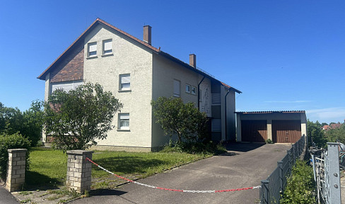 Mehrfamilienhaus in ruhiger Wohnlage mit attraktiver Ortsrand-Aussicht