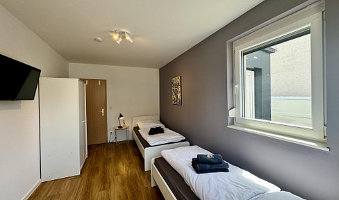 Exclusive accommodation for tradespeople / business apartment for 10 people – immediately available.