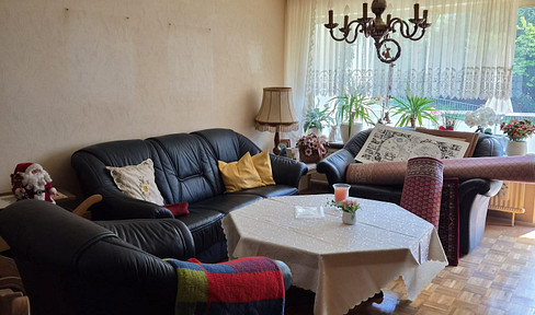 3-room apartment in Cologne-Höhenberg.