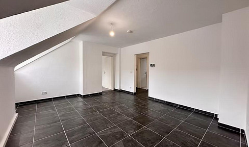 Großzügige 4-Zimmer-Dachgeschoss-Wohnung | WE08B