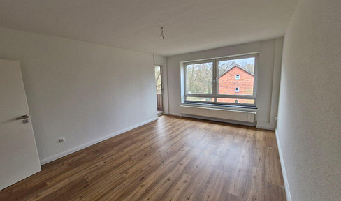 Renovierte 3-Zimmer-Wohnung mit Balkon in Lüneburg-Moorfeld