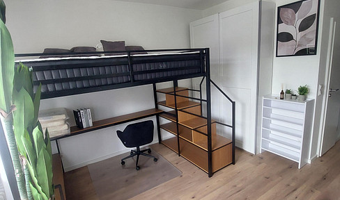 Completely renovated, newly furnished 1-room apartment near Wettersteinplatz, Munich.