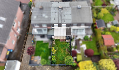 Escape the city, embrace life – charming house with a garden in Lembeck.