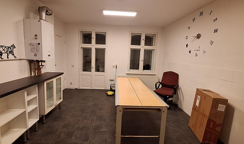 Möbliert+alles drin  59 qm 2 Zimmer in Karlshorst Lichtenberg