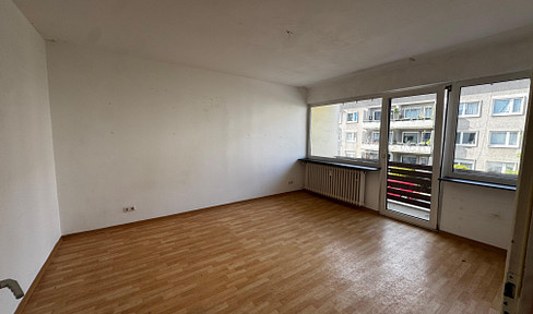 3-Zi-Whg im 1. OG mit Balkon und EBK, nähe Woog - ideal für WG (auch Studenten)