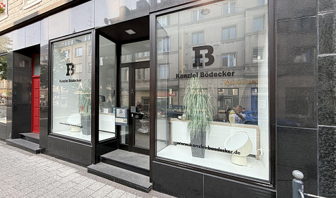 Commission-free: Charming commercial unit with storefront – Prime location in Witten city center.
