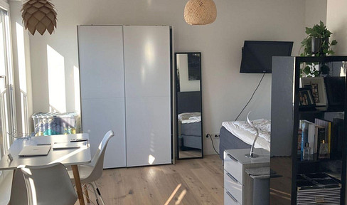 Voll möblierte 1 Zimmer Wohnung in Düsseldorf Pempelfort