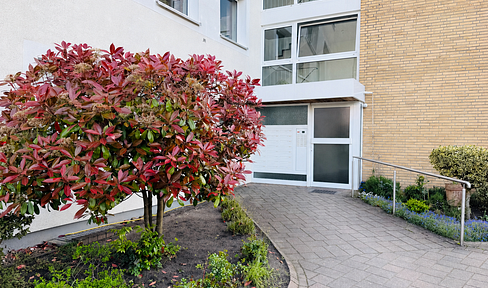Gepflegte und modernisierte ETW mit Terrasse, Garten und Garage - sofort nutzbar