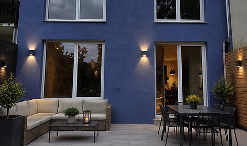 Brand new, bright apartment in a duplex building, with a garden and a modern, fully equipped kitchen, completely renovated.