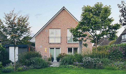 Von Privat: Hochwertiges Viebrockhaus (2017) in Ahrensburg – modern wohnen im Grünen