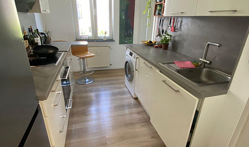 First occupancy after complete renovation! Stylish 3-room apartment with a brand new fitted kitchen in DA-Bessungen.