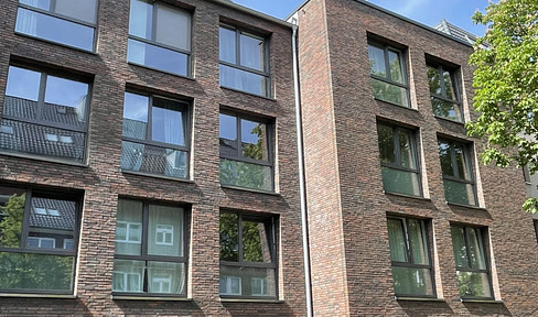 Traumhafte 2-Zimmer-Wohnung mit Balkon, Einbauküche und Garten in Hamburg-Hohenfelde