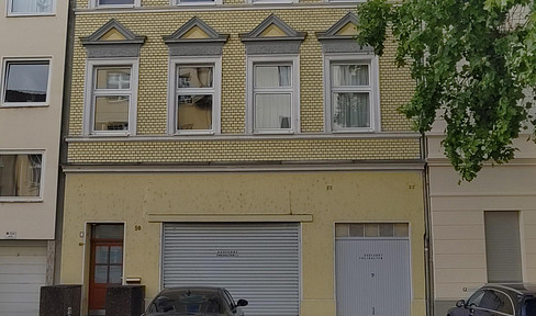 Provisionsfrei - wunderschöne, vermietete Altbauwohnung m. 3 Zimmern, heller Wohnküche, Balkon