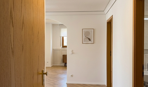 Wohnen auf zwei Ebenen – 3,5-Zimmer-Maisonette mit Loggia & Parkanlage in 78054 Schwenningen