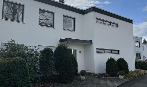 Großzügige Doppelhaushälfte in Pforzheim-Sonnenhof